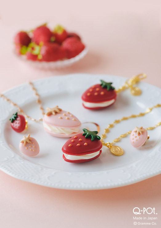 マカロン×strawberry♡ピアス　1830緑のリボンそのままがいいです♡