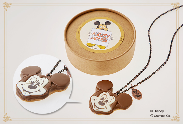Q Pot Online Shop News ミッキーマウスのお誕生日をお祝いしてチョコケーキが登場 スペシャルパッケージ付き